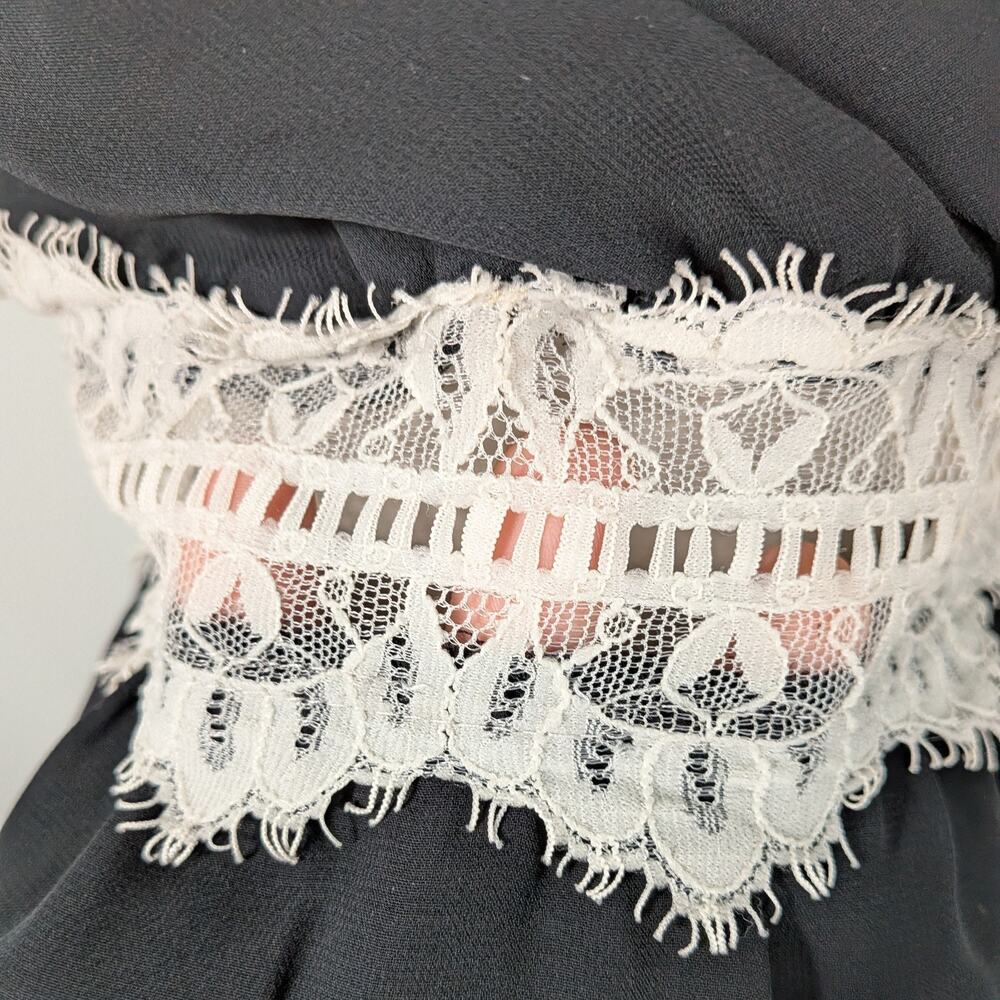Vintage Charlotte Russe Babydoll Top M Black Lace Coquette Feminine Flowy Cream - Picture 4 of 10